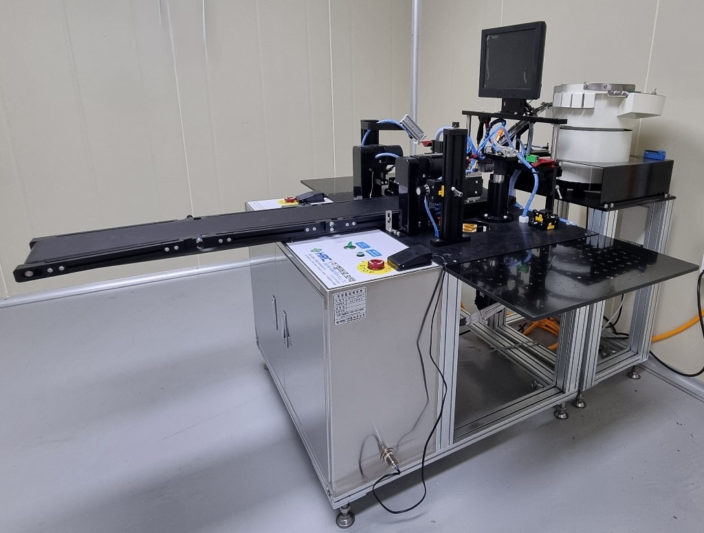 로봇 접목 작업기